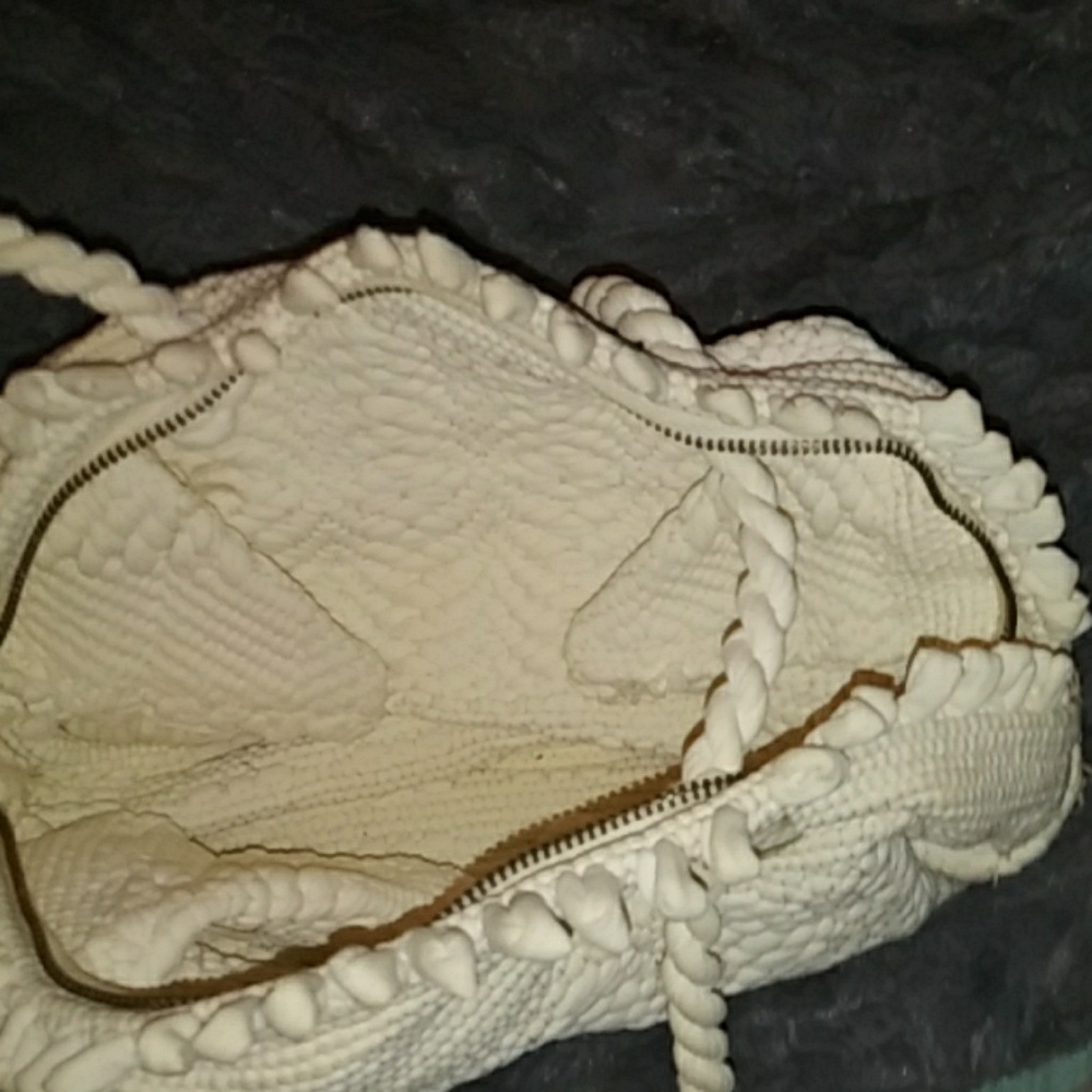 Purse - Picture 2 of 2